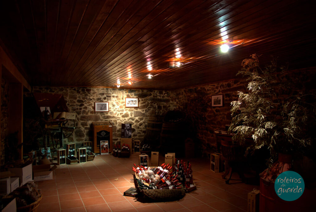roteiros_da_guarda-produtos-regionais-distrito-vinhos-dao-douro-superior-beiras