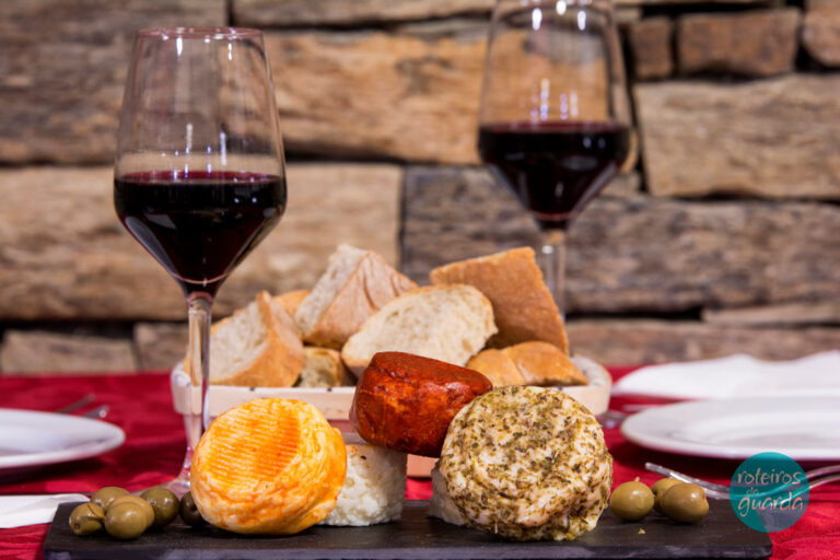 roteiros_da_guarda-recomendamos-onde-comer-turismo-douro-superior-vila-nova-de-foz-coa-restaurante-quinita