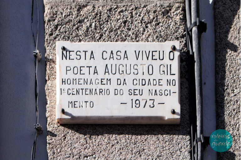 Roteiro de Augusto Gil